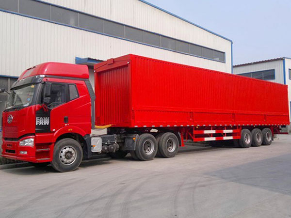 出售展翼式半挂车