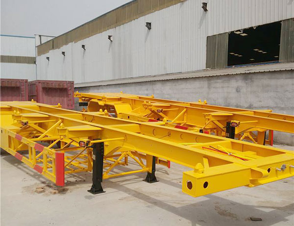 梁山骨架式半挂车