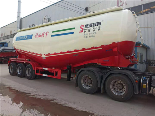 山东水泥罐车厂家